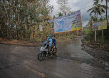 Gunung Lewotobi Laki-laki Erupsi, Menpar Widiyanti; Keselamatan Masyarakat Prioritas Utama