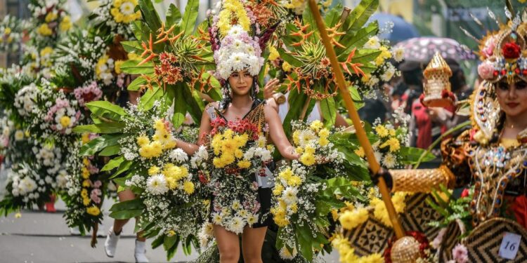 Tomohon International Flower Festival 2025, Menpar Widiyanti; Panggung Inklusif Promosi Pariwisata melalui Karya Seni