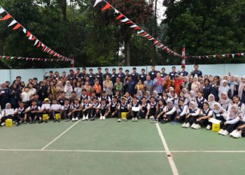 Adira Finance Bagikan 50 Beasiswa ke LPK Tomoni Marawa Abadi melalui Increso