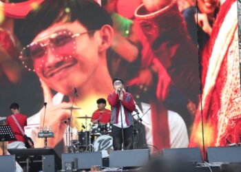 Joget Senja Bareng Denny Caknan di RI Fest JIExpo