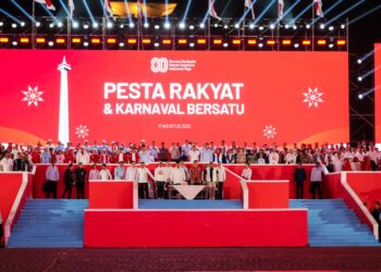 Presiden Prabowo Pimpin Karnaval Bersatu, Diikuti 32 Truk Hias Penanda Kebersamaan Bangsa