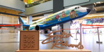 Replika Pesawat Berbahan Kardus Raih Rekor MURI, Dipamerkan hingga 25 Agustus 2025 di Agora Mall Jakarta