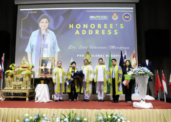 Hartati Terima Gelar Doktor (Honoris Causa) dari Rajamangala University of Technology Krungthep Bangkok