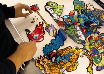 Ofero Gandeng Ilustrator WD.Willy Luncurkan Stareer 3 Lit Brilliant Black