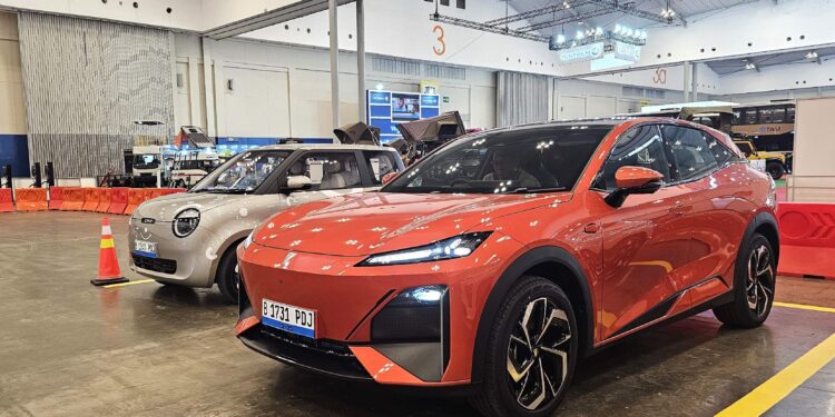 Changan Deepal S07 dan Lumin Pamer Perdana di GAJW 2025, Ini Keunggulannya