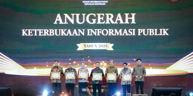 Dua Penghargaan di Anugerah Keterbukaan Informasi Publik 2025 Diraih Kementerian Ekraf