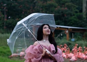 Tiara Andini Lewat VM “Cinta Seperti Aku” Eksplorasi Keindahan Lanskap Singapura