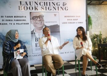 Bicara Enak, Tulisan Ronni Waluya Selama 3 Dekade di Industri Hiburan