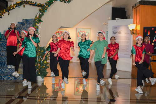 Artotel Gelora Senayan Sambut Natal dengan Chrismast Tree Lighting