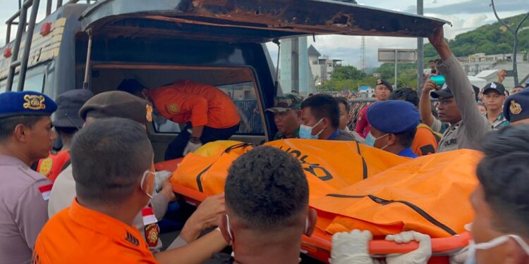 Tim SAR Gabungan Kembali Temukan 1 Korban Diduga WNA Spanyol di Labuan Bajo