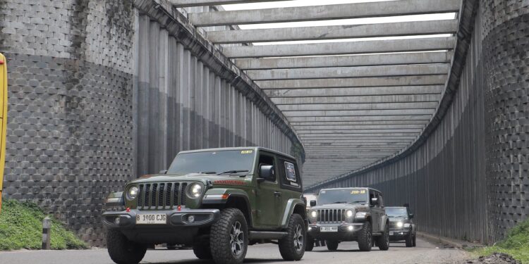 Jeep Indonesia Bareng JIO Touring Jelajahi Eksotisme Parahyangan Heritage