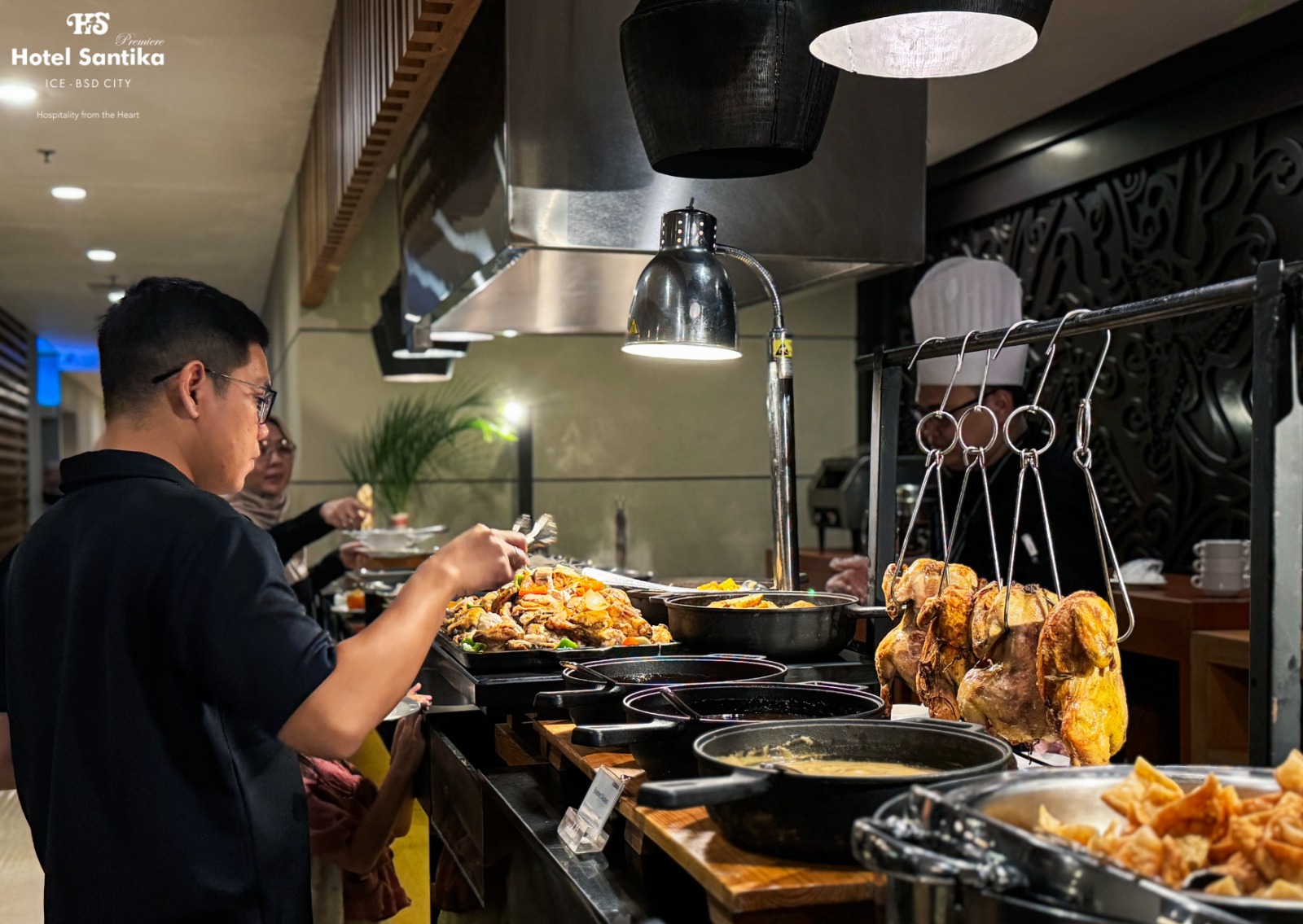 Iftar Mubarak: Autentisitas Rasa Nusantara dan Timur Tengah di Hotel Santika Premiere ICE-BSD City