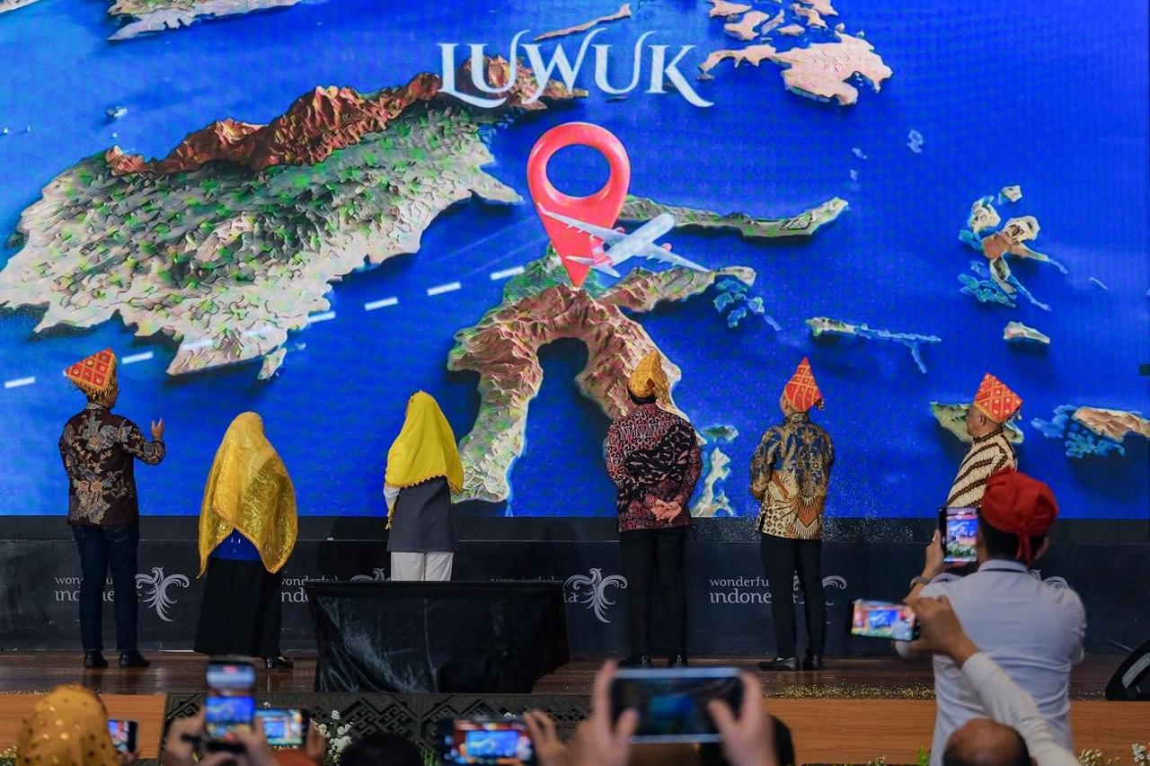 Resmi Dibuka Rute Charter Palu-Guangzhou, Wamenpar: Akses Wisata Sulteng Semakin Luas