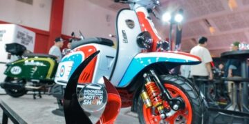 Scomadi Turismo Technica Mods Edition Sabet Best Scooter Classic di IIMS 2026