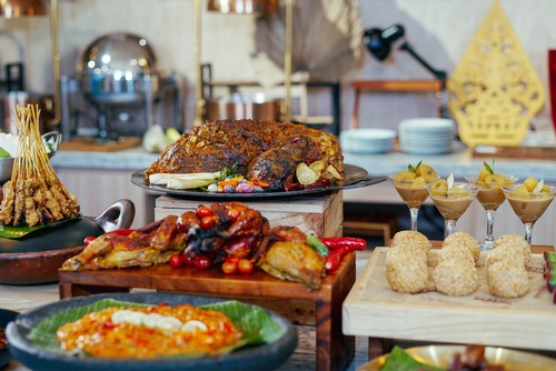 “Pasar Nusantara Ramadan” di Aston Kemayoran City: Berbuka dengan Kuliner dan Suasana Khas Pasar Tradisional