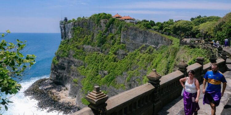 Bali Siap Sambut Lonjakan Wisatawan di Libur Lebaran 2026