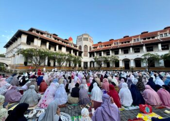 KAI Wisata Gelar Salat Idulfitri di Lawang Sewu Semarang