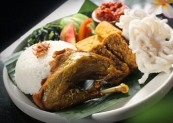 Merajut Tradisi dalam Kehangatan Kuliner Nusantara di Hotel Santika Premiere ICE-BSD City