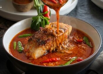 Eksplorasi Kuliner Warisan Jawa: Hotel Santika Premiere ICE BSD City Hadirkan Mangut Ikan Kakap nan Otentik