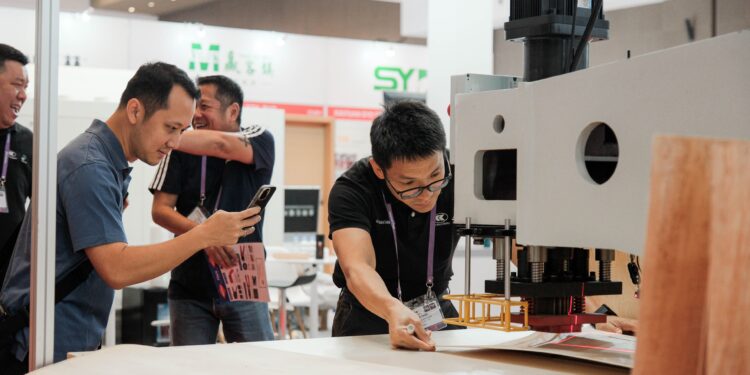 Koelnmesse dan Amara Expo Berkolaborasi Siap Memajukan Industri Pameran di Indonesia