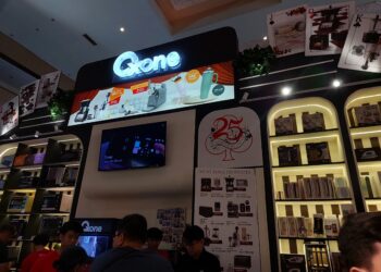 Belanja di QXONE Makin Seru! Dapat Free Gift dan Kesempatan Main Claw Machine Berhadiah