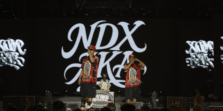 Lautan Penonton Padati Konser NDX AKA di Jakarta Fair 2026