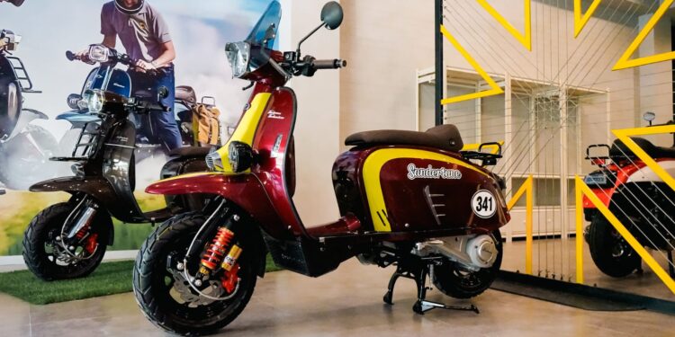 Scomadi Indonesia Perkenalkan Turismo Technica 200W Frank Sanderson Edition II