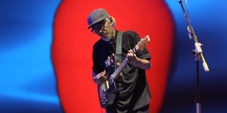 The Adams Tularkan Energi Positif di Jakarta Fair Music Concert