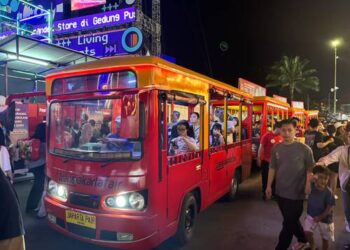 Wara-Wiri Jadi Solusi Keliling Jakarta Fair 2026, Tarifnya Ramah Kantong