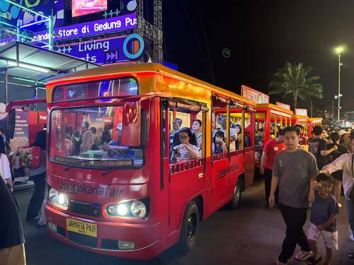 Wara-Wiri Jadi Solusi Keliling Jakarta Fair 2026, Tarifnya Ramah Kantong