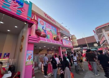 Varian Baru Yakult Stroberi Jadi Buruan Pengunjung Jakarta Fair