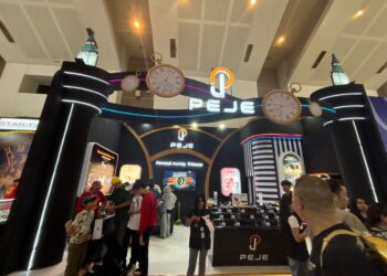 Flash Sale Smartwatch di Booth  PEJE, Harga mulai Rp150 Ribu!