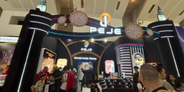 Flash Sale Smartwatch di Booth  PEJE, Harga mulai Rp150 Ribu!