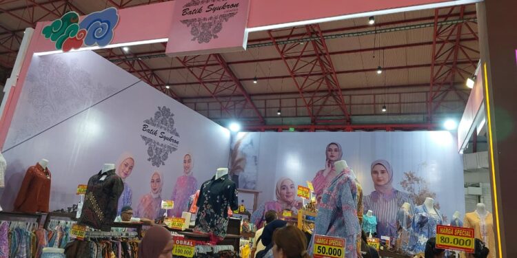 Berburu Batik Murah di Booth Batik Syukron Jakarta Fair 2026, Mulai Rp35 Ribu