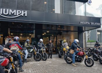 Triumph Motorcycles Indonesia Gelar Triumph 400 Series Customer Ride Perdana