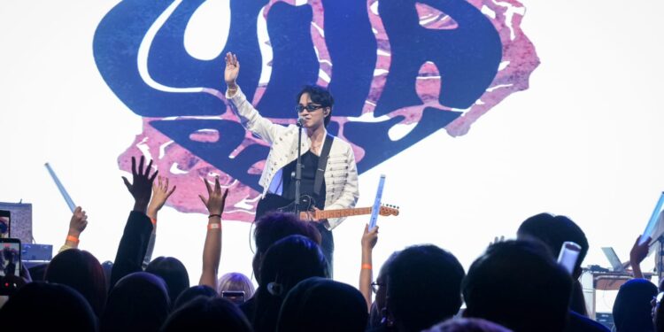 Konser lullaboy di Jakarta Perkuat Kolaborasi Lintas Negara