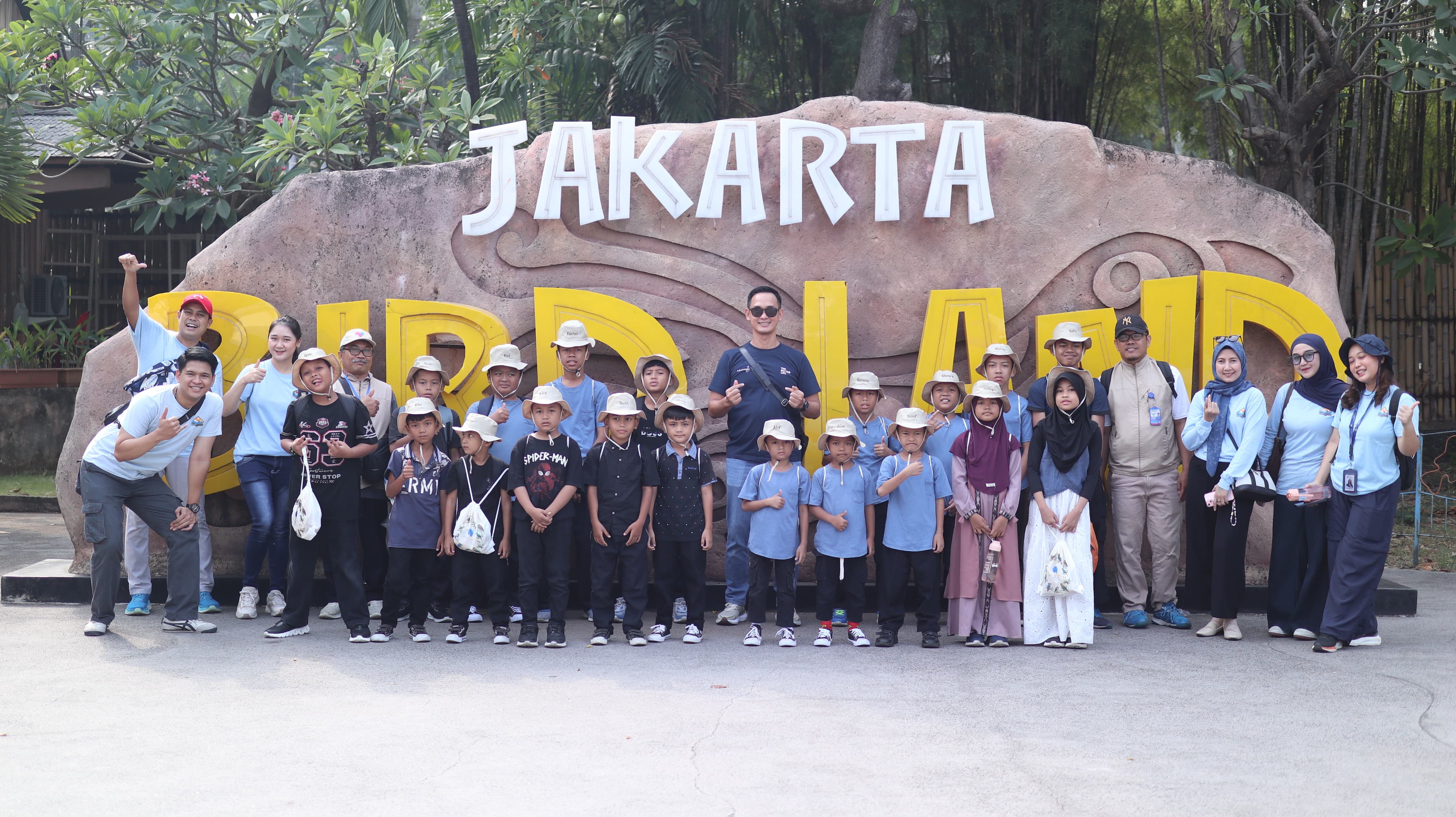 All Sedayu Hotel Kelapa Gading Ajak Anak-anak Panti Asuhan PYI Rawamangun Rayakan Hari Anak Nasional