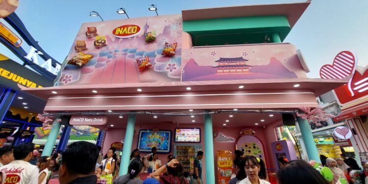 Serunya Belanja dan Bermain di Booth INACO, Ada Promo Buy 1 Get 1 dan Aktivitas Seru untuk Keluarga   