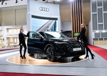 Audi Indonesia Sajikan Dua Interpretasi Kemewahan: A8L dan Audi Q5 Sportback di GIIAS 2026