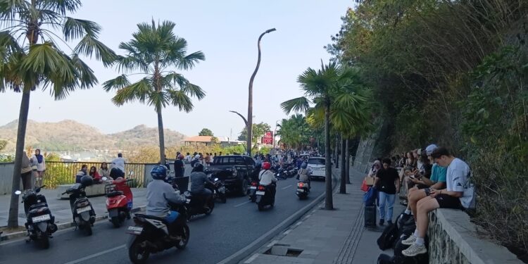 Pasca Gempa M 7,7 Flores, Kemenpar dan BPOLBF Lakukan Langkah Ini