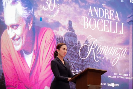 Menpar Widiyanti : Konser Andrea Bocelli di Indonesia Perkuat Nation Branding