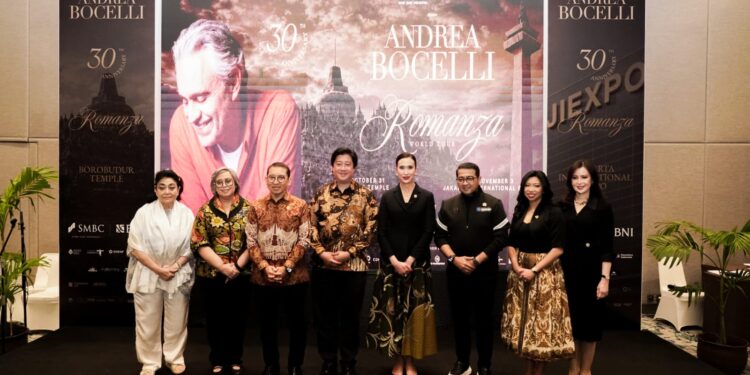 Andrea Bocelli Rayakan Tur 30 Tahun Romanza Gelar Konser Spektakuler di Candi Borobudur dan JIExpo, Ini Jadwal dan Harga Tiketnya
