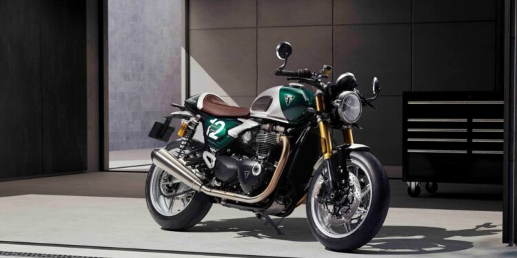 Triumph Motorcycles Tampilkan Perdana Speed Twin Cafe Racer Edition di GIIAS 2026