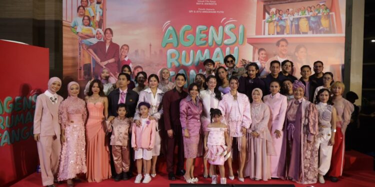 Agensi Rumah Tangga Satukan Enzy Storia, Afgan dan 7 Komika Perempuan di Satu Layar