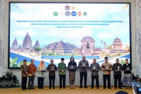 Empat Candi Terkemuka Dioptimalkan Jadi Pusat Wisata Religi Dunia