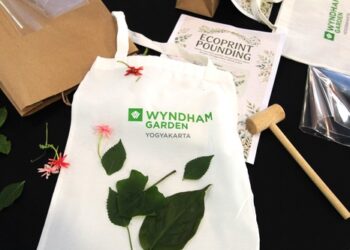 SMN Ikuti Workshop Ecoprint di Wyndham Garden Yogyakarta, Kenalkan Teknik Pewarnaan Alami