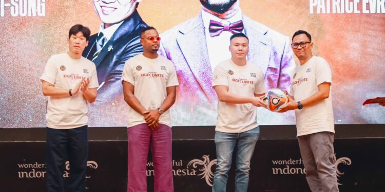 Patrice Evra dan Park Ji-sung, Dua Legenda MU Siap Ramaikan OGFC Unite 2027 di GBK
