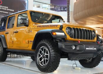 Jeep Wrangler Goldilocks Hadir Perdana di Indonesia, Dijual Terbatas