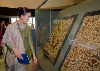 Waves of Weave: Pameran Wastra dan Kebaya dari 10 Negara Asia Tenggara